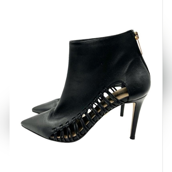 ~Tamara Mellon~Black Braided LEATHER Ankle BootIES - Picture 1 of 2